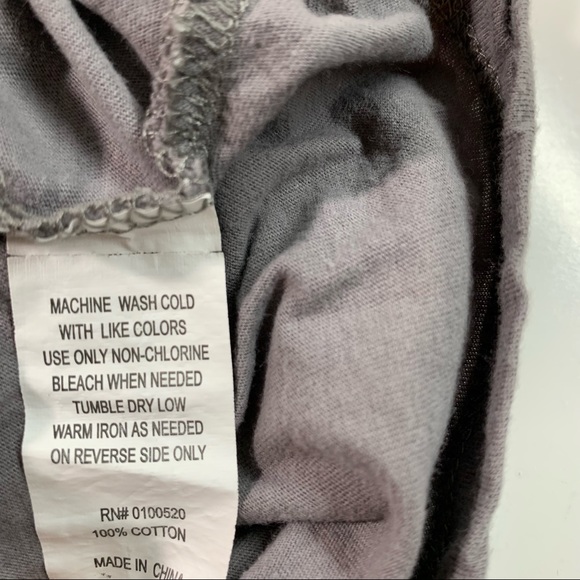 Hello Kitty Sanrio 2010 Zombie Kitty Graphic Tee With Mouse Friend Womenâs Small - Picture 8 of 9